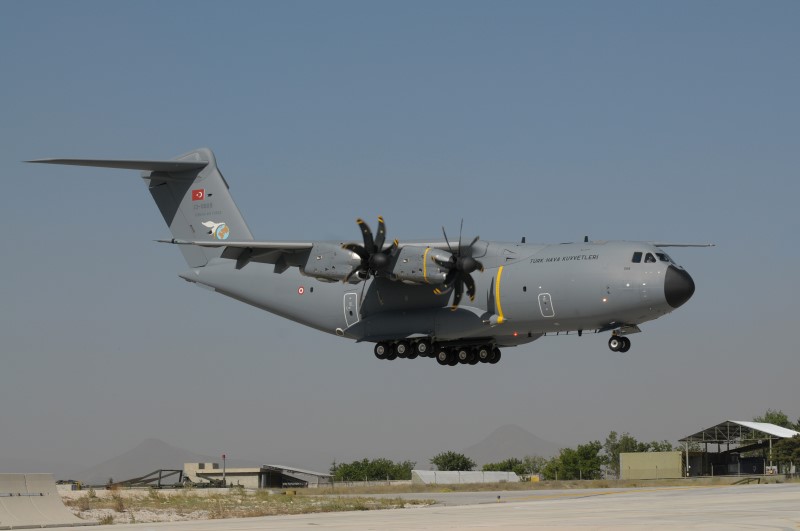 Photo 28.JPG - The first Airbus A400M "Atlas" of the Turkish Air Force comes from the 221 Filo from Erkilet to support the relocation of the Turkish participants 